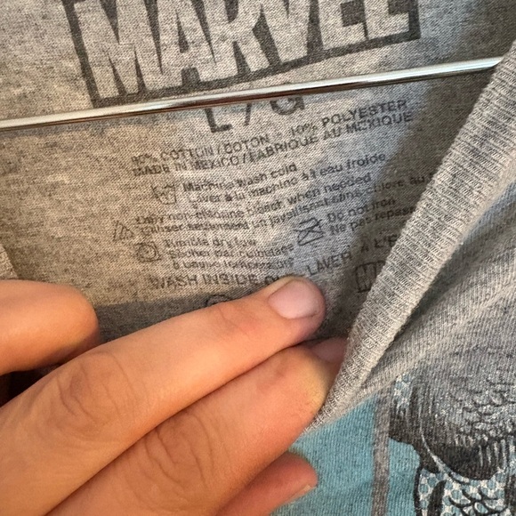 Marvel Captain America Graphic T-Shirt - Gray, men’s Large. - Picture 4 of 4